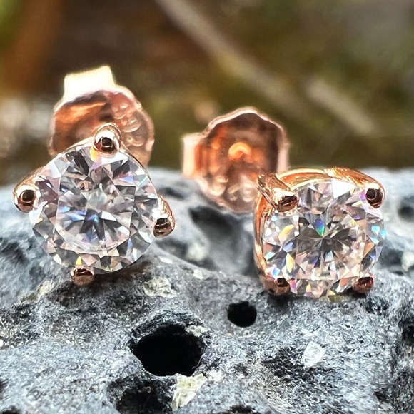 Certified Moissanite Stud Earrings 14K Rose Gold Vermeil  , Top Grade D VVS - Picture 3 of 7